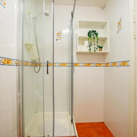 17 - Spacious 2 Bed With Parking Appartement Galway