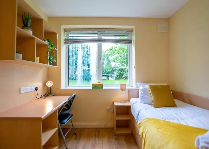 아파트 17 - Spacious 2 Bed With Parking *